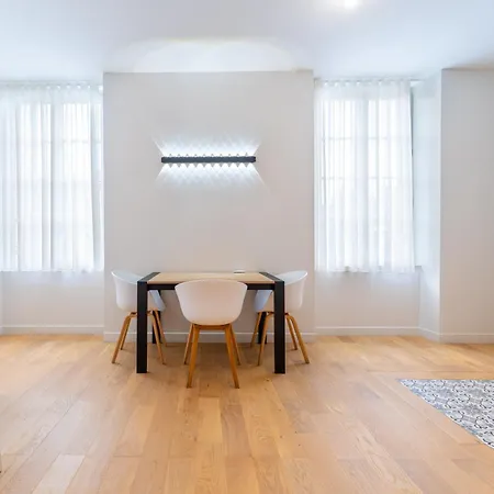 Apartment Charmant Pour 3 Personnes Au Coeur De Bordeaux