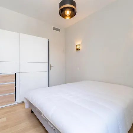 Charmant Pour 3 Personnes Au Coeur De Apartment *